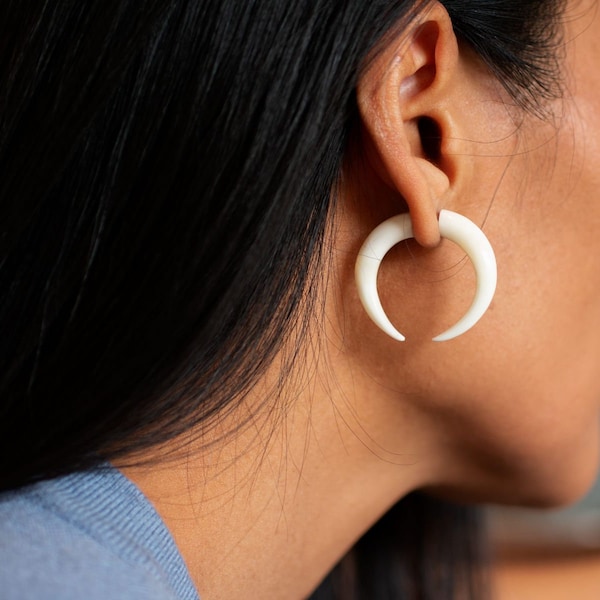 White Fake Piercing Earring Bone Gauges Spiral Earrings