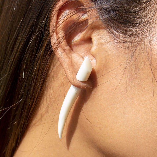 Fake Gauge Earrings Bone, Bone Earrings Talon, Tribal Earrings White , White Organic Piercing, Fake Gauge