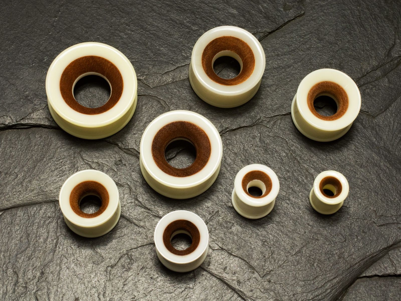 Holz-Ohrstecker (Plug/Tunnel) Natur, Größe 6mm Bis 50mm - Ein Stück, Nie Getragen
