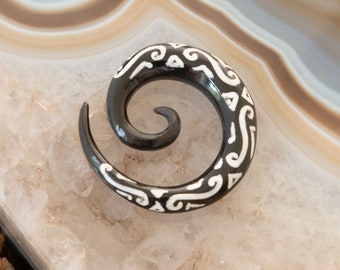 Organic Spiral Ear Stretcher Horn Gauges Earrings