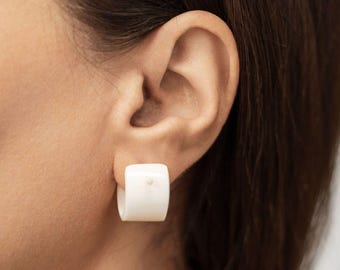 Handmade Bone Hoop Earrings – White Tribal Hoops – Boho Ethnic Earrings – Organic Jewelry – Unisex