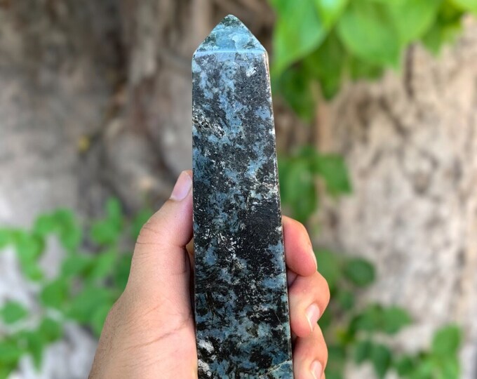 650 Grams Great Quality Blue Color Apatite Tower , Apatite Obelisk, Blue Apatite, Obelisk Apatite Tower, Apatite Stone