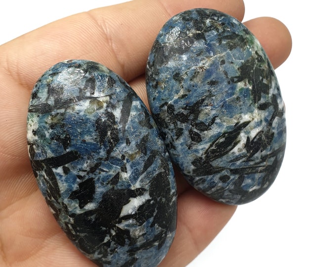 124 Grams Amazing Quality Blue Color Apatite Palms, Massages, Palms, Apatite Massages, Blue Apatite Palms, Apatite Palms, Massages 2 Pcs