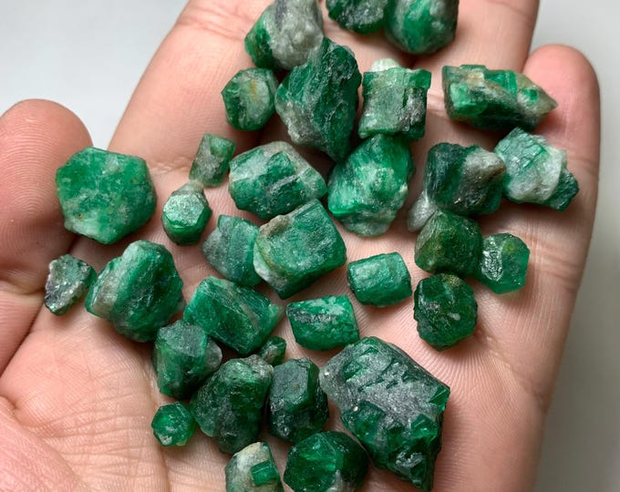 275 Ct's Natural Green Emerald Crystals, Emerald Crystals, Emerald Mini Crystals, Emerald Lot, Green Emerald, Natural Emerald, Emeralds