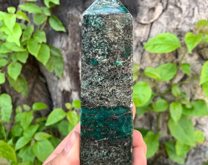 405g Beautiful Green Hydro Garnet Tower, Hydro Garnet Obelisk, Hydro Garnet Tower, Hydro Garnet Green Tower, Hydro Garnet Crystal Tower