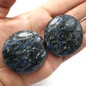 Top Quality Blue Color Apatite Oval Palms, Round Massages, Palm, Apatite Massages, Blue Apatite Palms, Apatite Palms, Massages 2 Pcs
