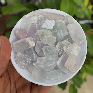 Natural Pink Kunzite Crystals, Kunzite Crystals, Pink Kunzite Crystals, Kunzite Stone Crystals, Pink Kunzite, Natural Kunzite 205 Grams