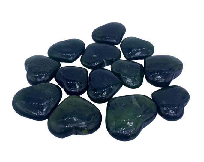 18 Pcs Amazing Quality Green Color Serpentine Hearts, Serpentine Stone, Serpentine Hearts, Serpentine Heart Crystals 90 Grams
