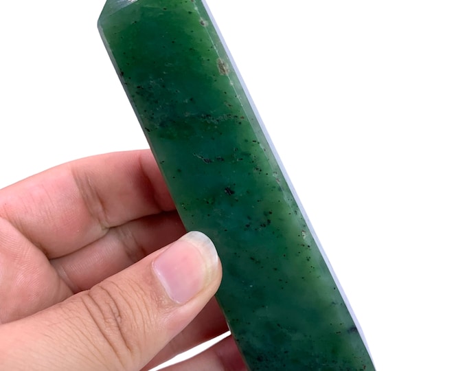 210g Beautiful Green Nephrite Jade, Nephrite Jade Tower, Jade Tower, Nephrite Tower, Nephrite Jade Obelisk, Jade Obelisk, Green Nephrite