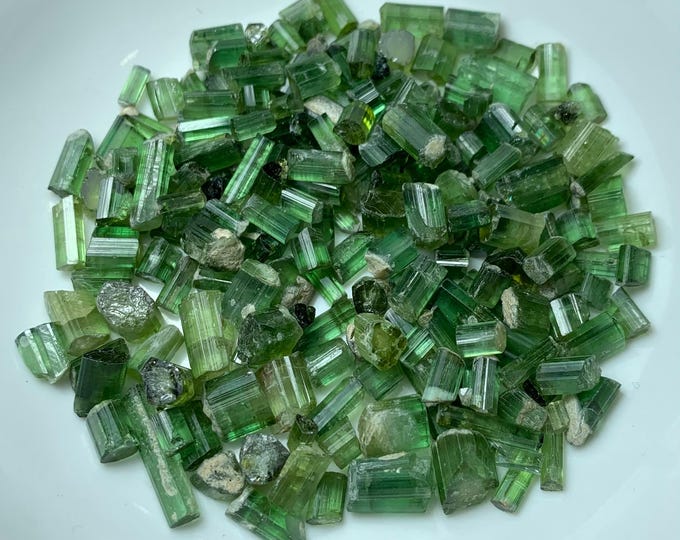 190 Ct's Best Quality Green Tourmaline Crystals, Green Tourmaline, Green Tourmaline Crystal, Green Tourmaline Crystals, Tourmaline Crystals