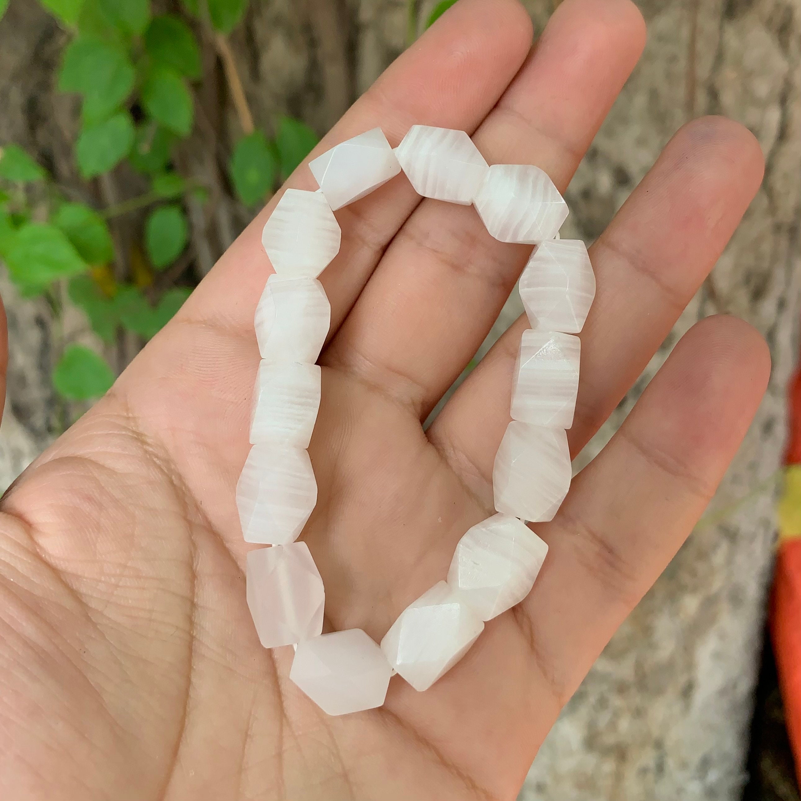 [HARANG]★BTS 着用★ HR 47B_Round Cut Pink Calcite Bracelet Pink Calcite Bracelets, Pink Calcite Bracelets, Calcite