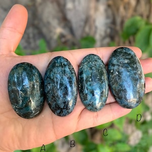 Great Quality Blue Color Apatite Palms, Massages, Palm, Apatite Massages, Blue Apatite Palms, Apatite Palms, Massages