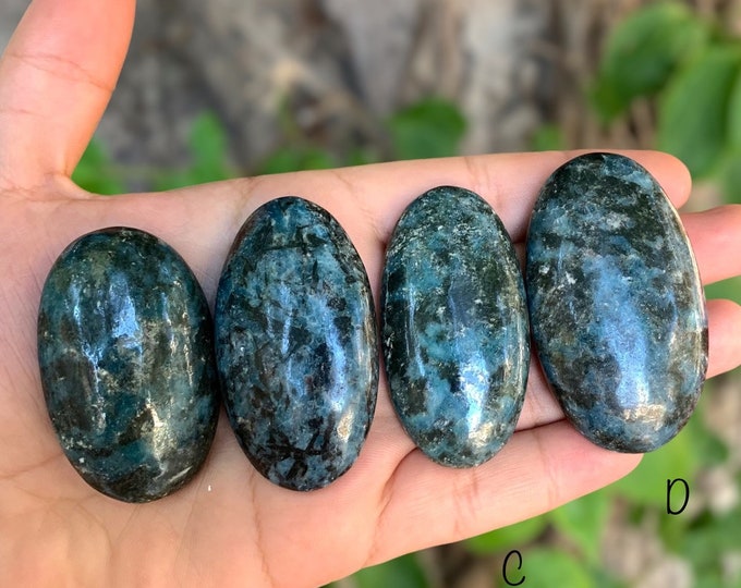 Great Quality Blue Color Apatite Palms, Massages, Palm, Apatite Massages, Blue Apatite Palms, Apatite Palms, Massages