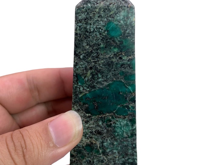 260g Beautiful Green Hydro Garnet Tower, Hydro Garnet Obelisk, Hydro Garnet Tower, Hydro Garnet Green Tower, Hydro Garnet Crystal Tower