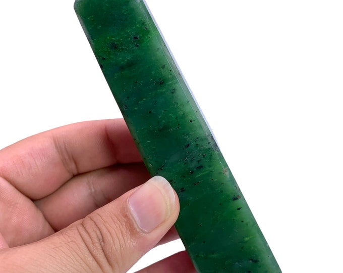 230g Beautiful Green Nephrite Jade, Nephrite Jade Tower, Jade Tower, Nephrite Tower, Nephrite Jade Obelisk, Jade Obelisk, Green Nephrite