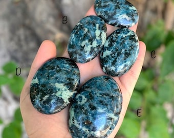 Great Quality Blue Color Apatite Palms, Massages, Palm, Apatite Massages, Blue Apatite Palms, Apatite Palms, Massages