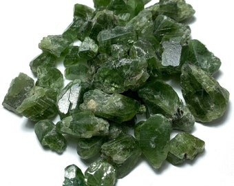 170g Natural Green Diopside Crystals, Diopside Crystals, Diopside Stone Crystals, Diopside Natural Crystals, Green Diopside, Diopside