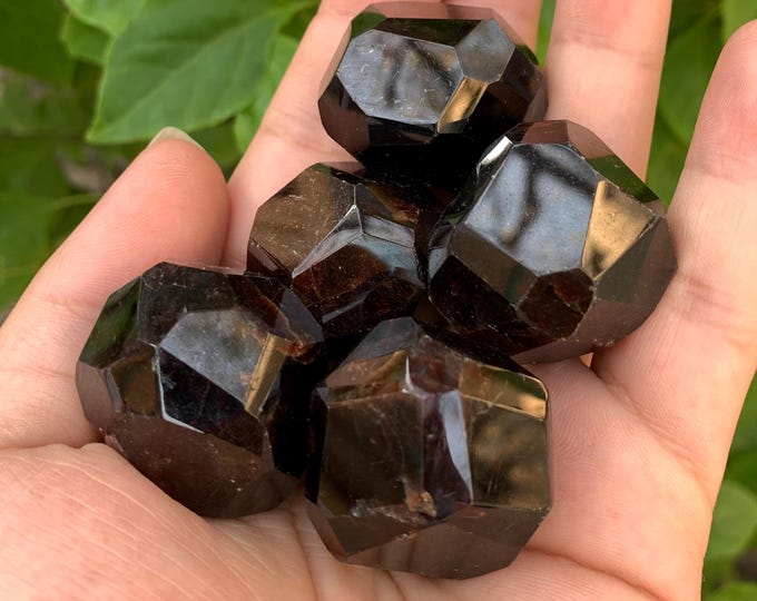 298g Beautiful Quality Red Almandine Faceted Garnet, Faceted Almandine Garnet, Almandine Faceted Garnet, Polished Almandine Garnet, Garnet