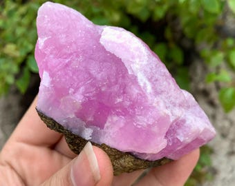 195g Beautiful Pink Aragonite Specimen, Pink Aragonite Crystal Specimen, Rough Pink Aragonite, Pink Aragonite, Pink Aragonite Calcite Stone
