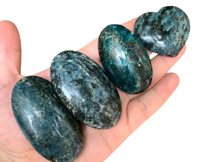 Great Quality Blue Color Apatite Palms, Heart, Palm, Apatite Massages, Blue Apatite Palms, Apatite Palms, Heart