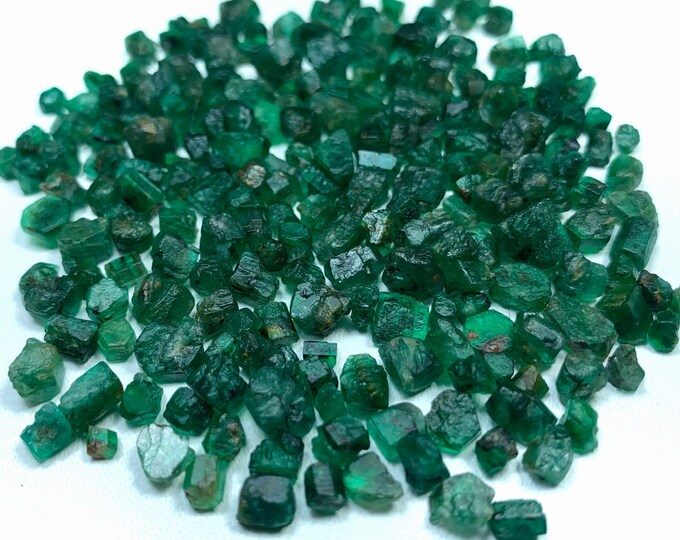135 Ct's Natural Green Emerald Crystals, Emerald, Emerald Crystals, Emerald Mini Crystals, Green Emerald, Natural Emerald Crystals, Emeralds