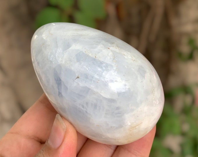 270 Grams Amazing Quality Blue Color Caribbean Calcite Egg , Caribbean Calcite Stone, Caribbean Egg, Caribbean Calcite Egg Stone