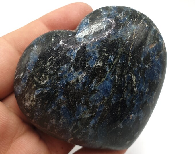 Amazing Quality Blue Color Apatite Heart, Apatite Heart, Blue Apatite Heart, Apatite Heart 215 Grams