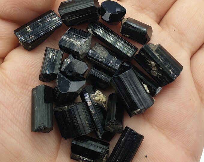 20 Pieces Top Quality Black Tourmaline Crystals, Black Tourmaline, Tourmaline Crystals, Tourmaline, Tourmaline Stone Crystals