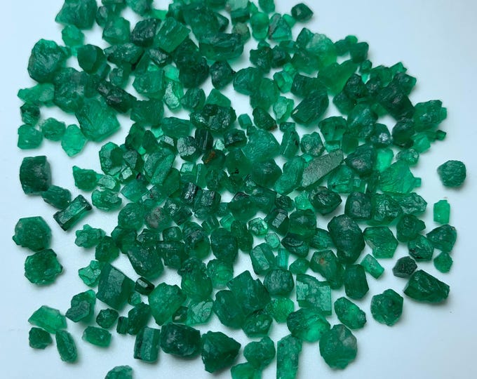 85 Ct's Natural Green Emerald Crystals, Emerald Crystals, Emerald Natural Crystals, Emerald Lot, Green Emerald, Natural Emerald, Emeralds