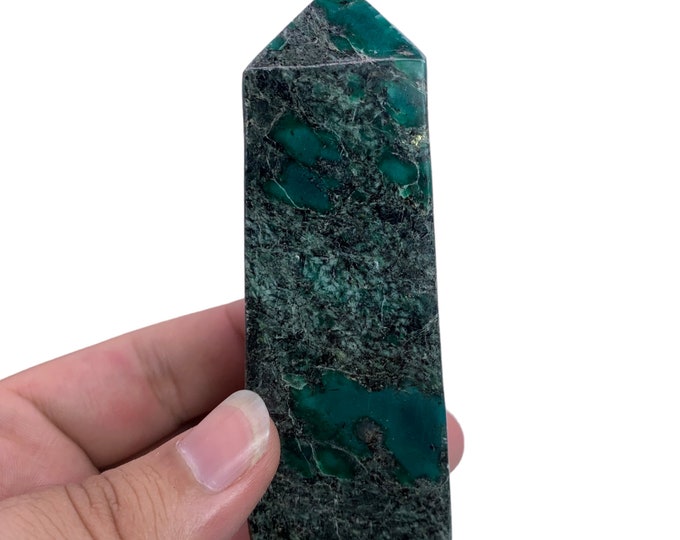 256g Beautiful Green Hydro Garnet Tower, Hydro Garnet Obelisk, Hydro Garnet Tower, Hydro Garnet Green Tower, Hydro Garnet Crystal Tower