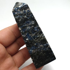 Super Quality Blue Color Apatite Tower ,Obelisk, Blue Apatite, Apatite Obelisk, Apatite Tower, Apatite Stone 215 Grams