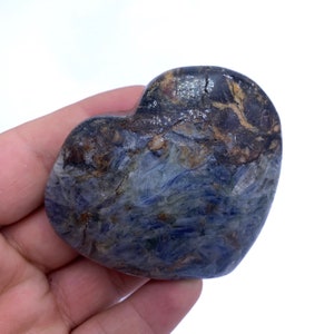 Kyanite Heart, Kyanite Stone Heart, Blue Kyanite, Kyanite Stone, Blue Kyanite Heart, Kyanite Gemstone, Kyanite Heart Stone, Kyanite 220g