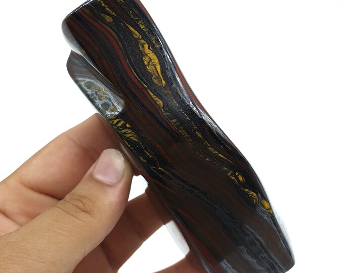 Best Quality Tiger Iron Stone, Tiger Iron Free Form, Tiger Eye Iron Free Form,  Tiger Eye Iron Stone, Free Form 580 Grams