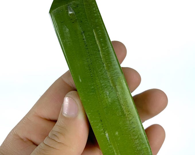 Amazing Quality Green Color Tremolite Tower,Obelisk, Tremolite Stone, Green Tremolite, Tower, Tremolite Obelisk, GreenTremolite Obelisk 195g
