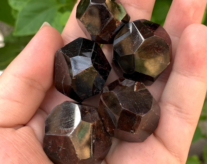 205g Beautiful Quality Red Almandine Faceted Garnet, Faceted Almandine Garnet, Almandine Faceted Garnet, Polished Almandine Garnet, Garnet