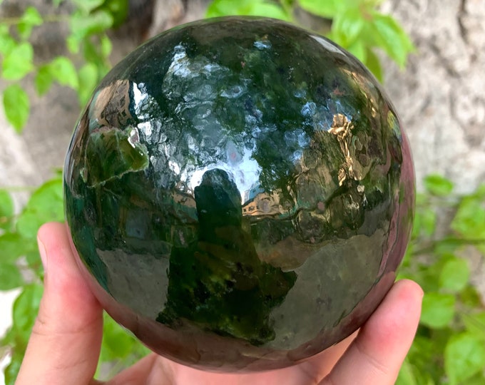 4.2 lbs Huge Nice Quality Lustrous Nephrite Jade Sphere/Ball, Nephrite Jade Sphere/Ball , Green Jade, Green Jade Sphere/Ball, Nephrite Jade