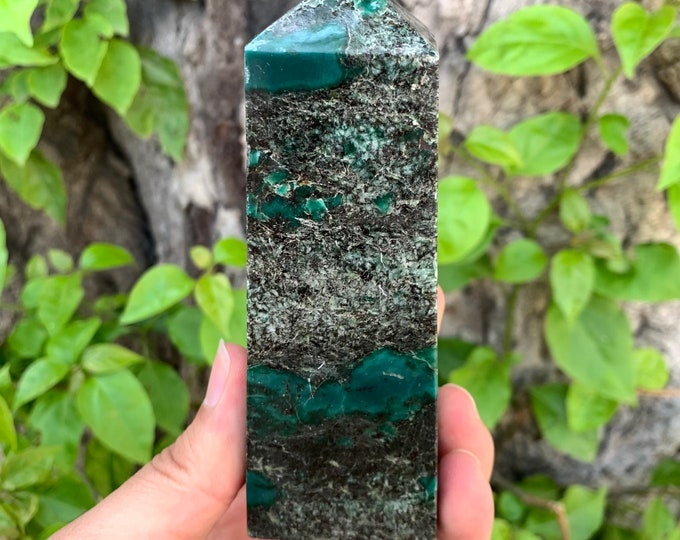 499g Beautiful Green Hydro Garnet Tower, Hydro Garnet Obelisk, Hydro Garnet Tower, Hydro Garnet Green Tower, Hydro Garnet Crystal Tower