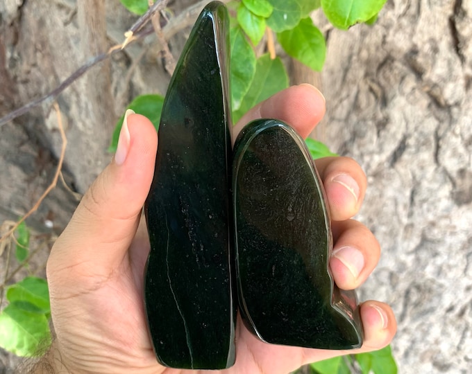 Nephrite Jade, Nephrite Jade Free Form, Green Nephrite Jade, Jade Stone, Nephrite Jade Stone, Jade Free Free-form, Nephrite Jade