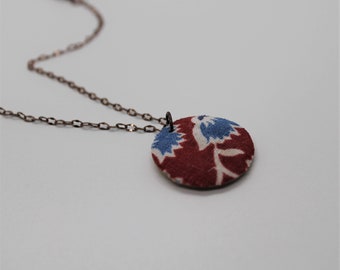 Necklace, Fabric, Wood, Chain, Retro,Blue, White, Red, Illustration, Vintage, Flowers, Floral, Hipster