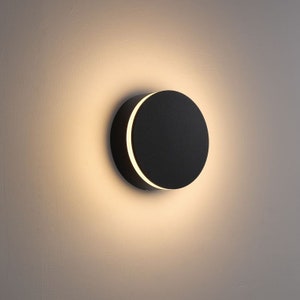 Exterior Wall Light, Round Outdoor Wall Lamp, Modern Porch Light, LED Bullkhead Fixture