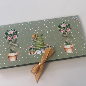 Gift card, Pouch, Gardening card, Birthday card, Retirement card, Gift envelope, Voucher holder, Bill holder, Gift idea