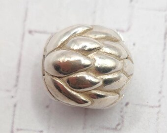 Pandora Clip Charm