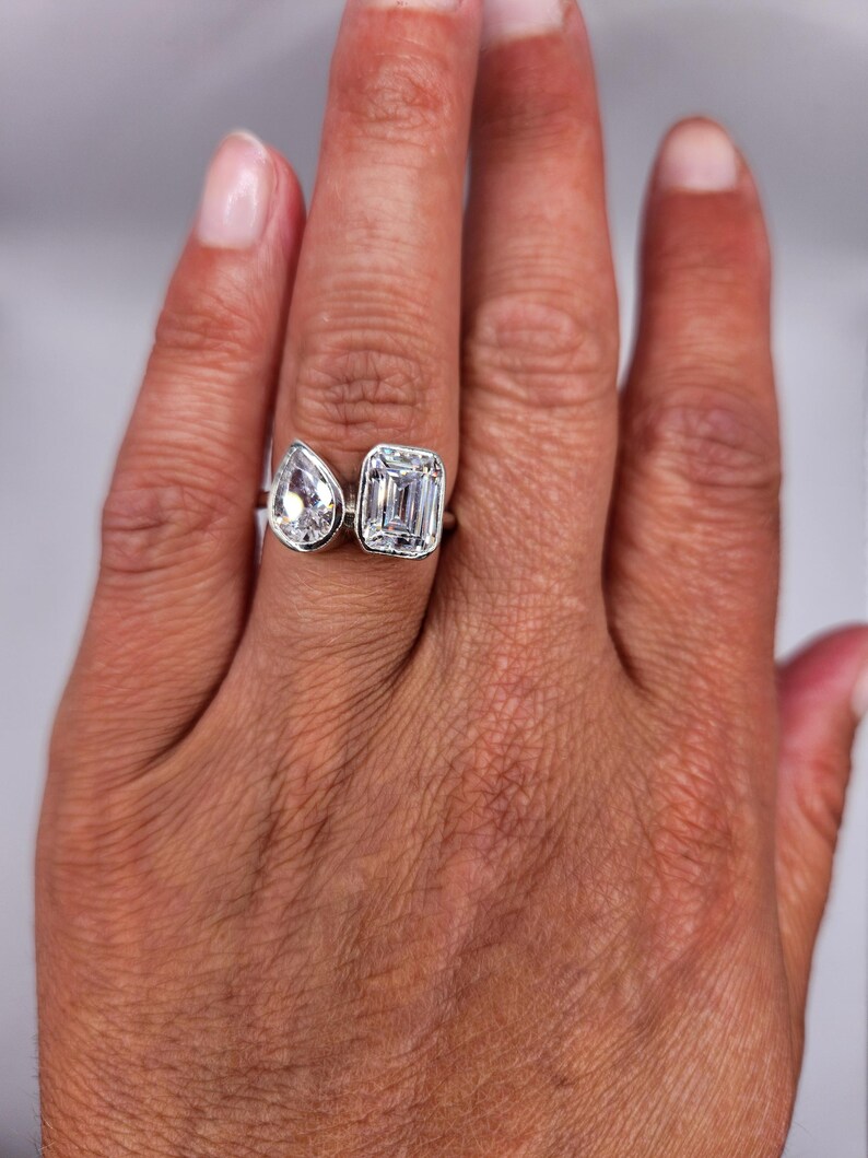 Toi et Moi Cubic Zirconia Ring - Size 7 image 2