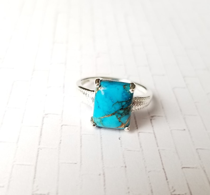 MATRIX Turquoise Solitaire Ring in Sterling Silver Size 7
