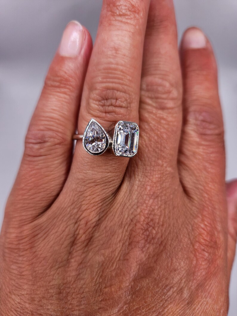 Toi et Moi Cubic Zirconia Ring - Size 7 image 5