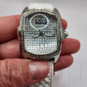 Perfect Condition Invicta Pave CZ Lupah Women&#39;s Watch in Stainless Steel - Average - NEEDS BATTERY