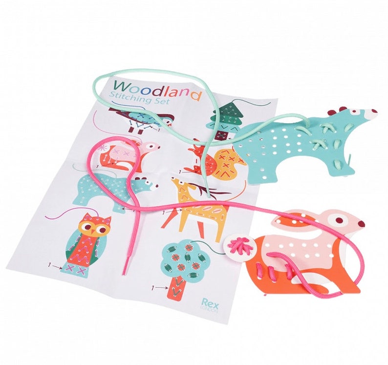 Stitching set woodland animals. Learn to stitch cardboard kit for kids. Craft kit. Great gift. Kids crafts. Threading. Sewing. Hobby. bild 5