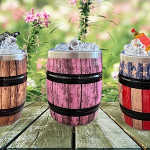 Mini Whiskey Barrel Shot Glasses, Shot glass with Decorative Lid, American Flag Shot Glass, Mini barrel cup, Party glasses, Bridesmaid gift