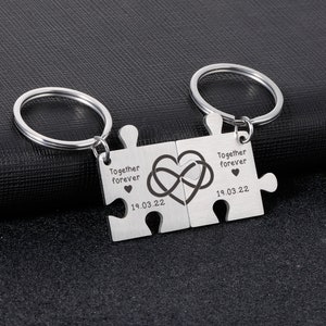 Personalized stainless steel keychain | Couple pendant | Birthday gift | Valentine&#39;s Day | Anniversary | personalized