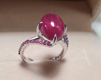 Big Ruby ring  , Silver setting .. So sweet nice lady
